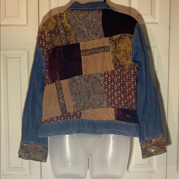 J. Jill Denim Out of the Blue Patchwork Jean Jacket See Measurements - Picture 12 of 15